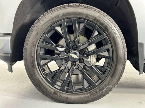 Used 2020 Chevrolet Silverado 1500 High Country image 39