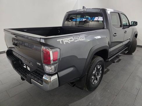 Used 2023 Toyota Tacoma TRD Off-Road image 5