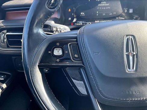 Certified 2022 Lincoln Aviator Reserve w/ Equipment Group 201A image 18