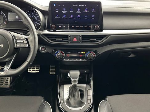 Used 2024 Kia Forte GT-Line w/ GT-Line Premium Package FWD image 23