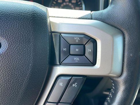 Used 2018 Ford F150 Lariat w/ Equipment Group 502A Luxury RWD image 21