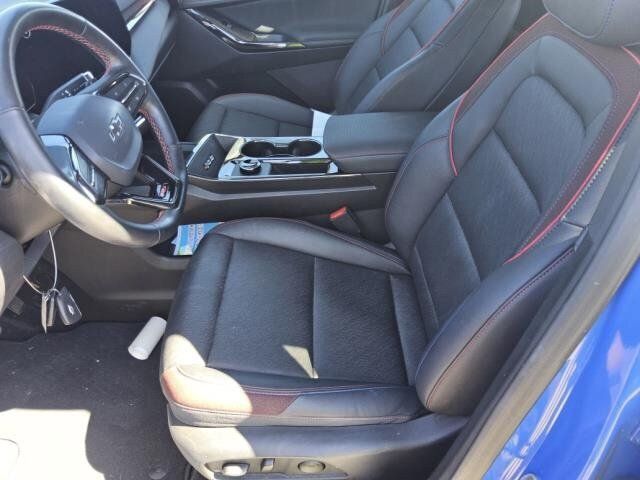 Used 2025 Chevrolet Equinox RS FWD image 8