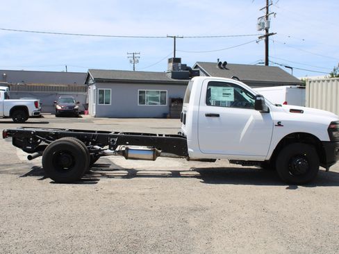 New 2027 RAM 3500 Tradesman RWD image 2