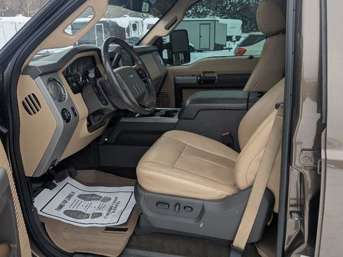 Used 2016 Ford F250 Lariat w/ Chrome Package AWD/4WD image 9