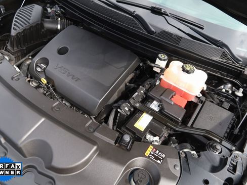 Used 2023 Chevrolet Traverse RS w/ LPO, Floor Liner Package image 25