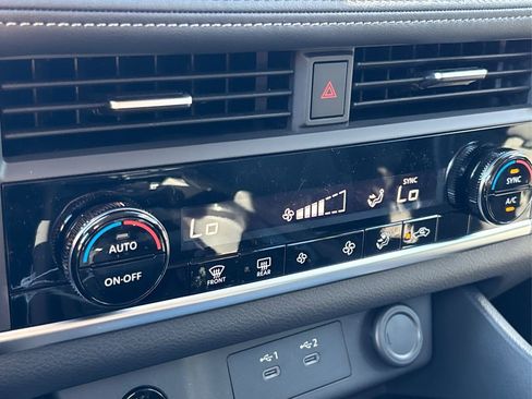 New 2026 Nissan Rogue SV image 29