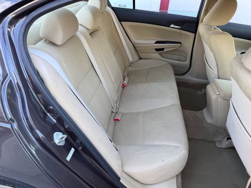 Used 2011 Honda Accord LX image 15