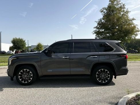 Used 2023 Toyota Sequoia Limited RWD image 6