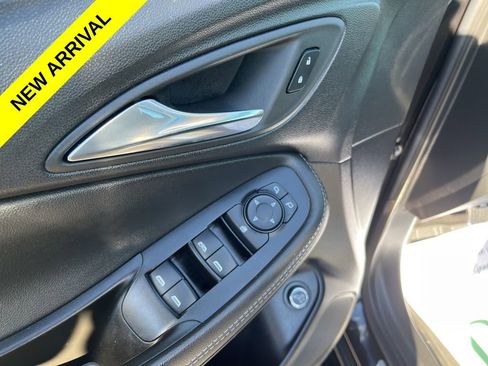 Used 2023 Buick Encore GX Select w/ Experience Buick Package image 21