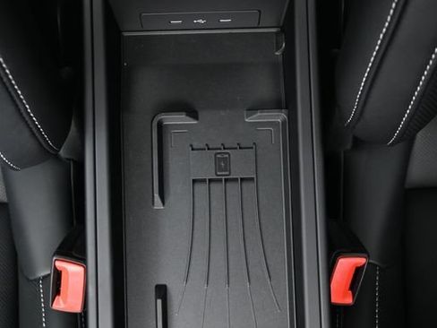 Certified 2026 Porsche 911 Targa 4S AWD/4WD image 24