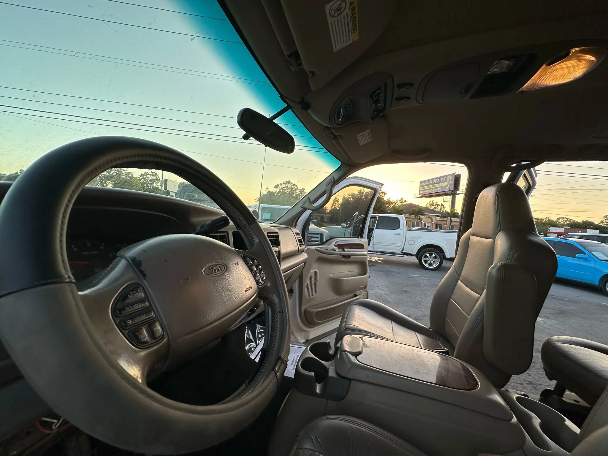 Used 2002 Ford Excursion Limited RWD image 10