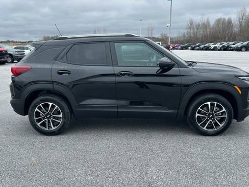 New 2026 Chevrolet TrailBlazer LT w/ LT Cold Weather Package image 2
