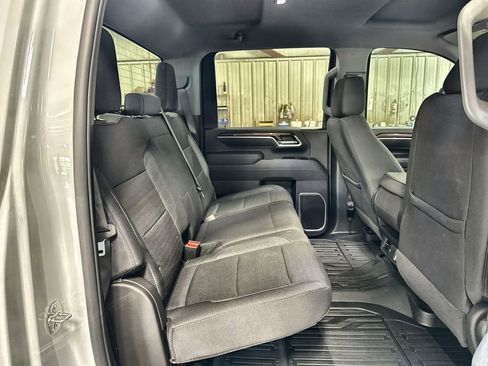 Used 2026 GMC Sierra 2500 SLE w/ SLE Value Package; image 30