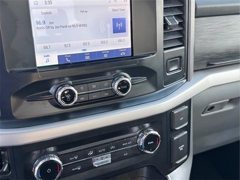 Used 2022 Ford F150 XLT AWD/4WD image 25