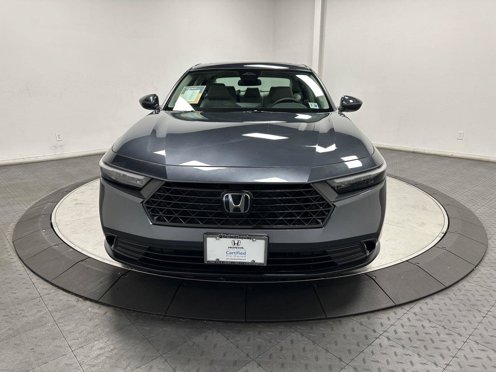 Certified 2023 Honda Accord EX image 4