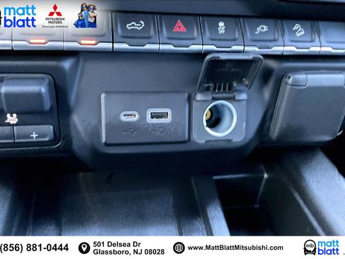 Used 2022 GMC Sierra 1500 AT4 w/ AT4 Premium Package image 34