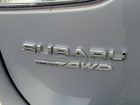 Used 2024 Subaru Forester Touring w/ POP Package 3 AWD/4WD image 8