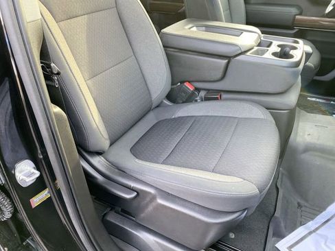 Used 2021 Chevrolet Silverado 1500 RST image 26