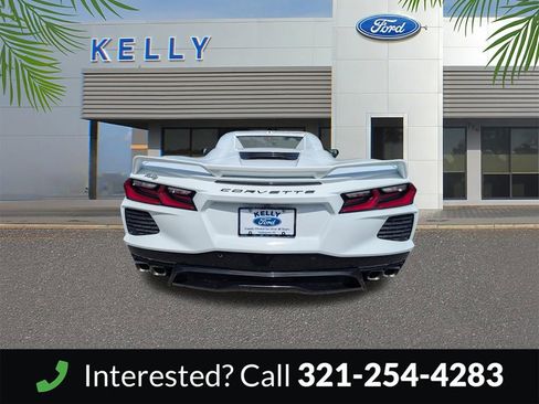 Used 2023 Chevrolet Corvette Stingray Premium Conv w/ Z51 Performance Package RWD image 7