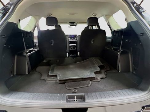 Used 2022 Kia Sorento S FWD image 27