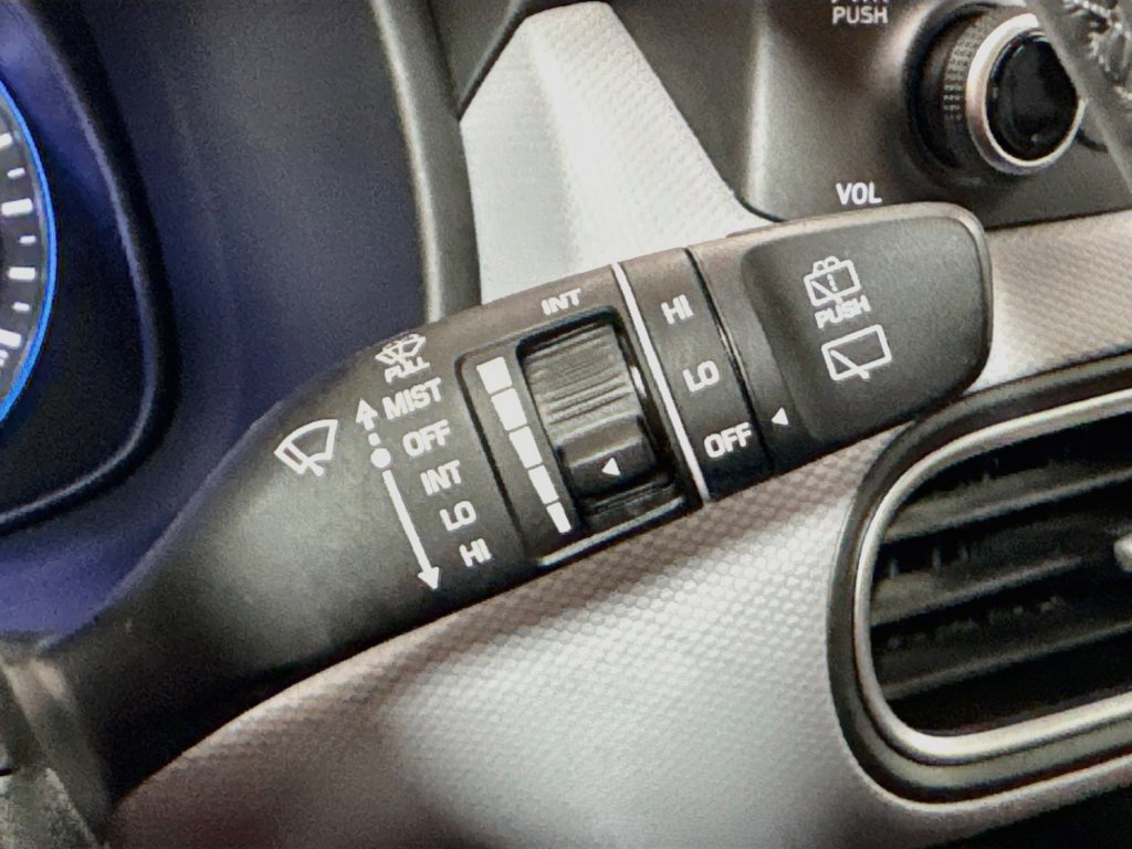 Used 2021 Hyundai Kona SEL FWD image 13