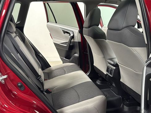 Certified 2025 Toyota RAV4 XLE w/ Convenience Package image 17