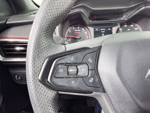 Used 2023 Chevrolet TrailBlazer RS w/ Sun and Liftgate Package image 14