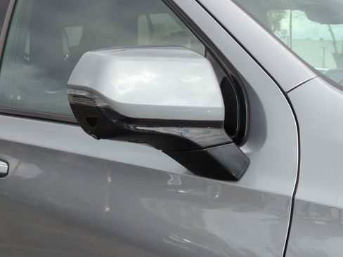 Used 2023 Cadillac Escalade Sport Platinum image 12