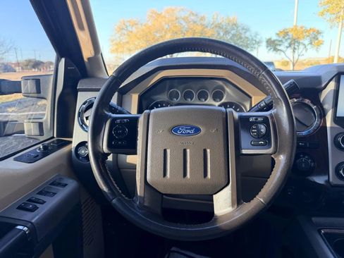 Used 2016 Ford F250 Lariat w/ Lariat Ultimate Package image 32