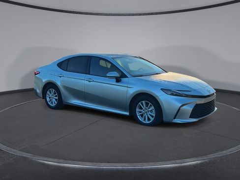 Used 2026 Toyota Camry LE FWD image 2