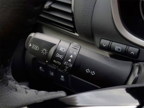 New 2025 Mitsubishi Eclipse Cross SE image 16