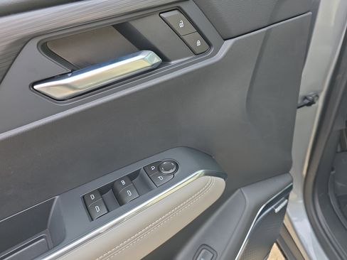 New 2026 GMC Acadia Elevation w/ Elevation Premium Package image 16