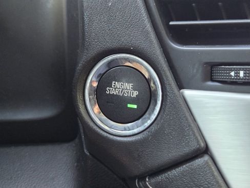 Used 2016 GMC Yukon SLT w/ Open Road Package image 24