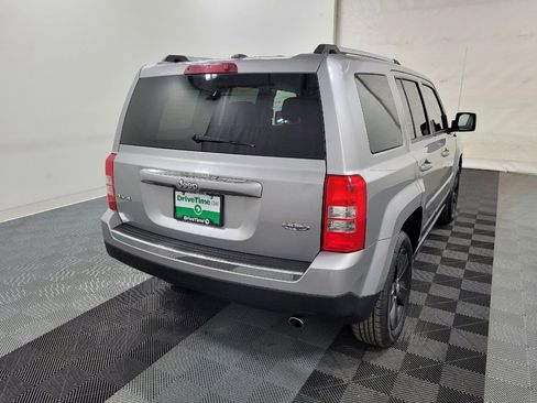 Used 2016 Jeep Patriot High Altitude image 9