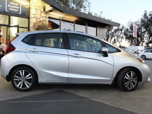 Used 2016 Honda Fit EX image 6