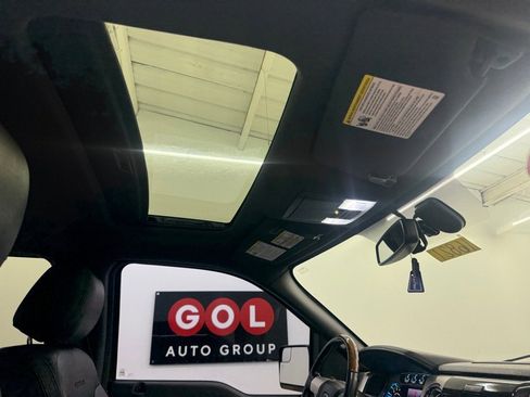 Used 2013 Ford F150 Platinum image 30