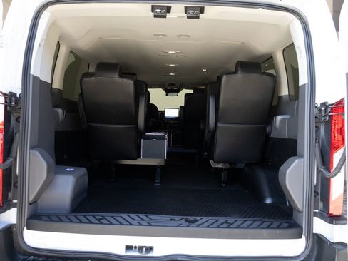 Used 2023 Ford Transit 350 XLT RWD image 15