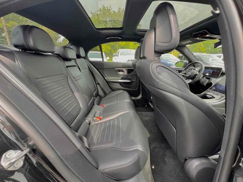 Used 2023 Mercedes-Benz C 300 4MATIC Sedan w/ AMG Line w/ Night Package image 18