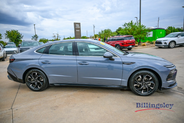 Used 2025 Hyundai Sonata SEL FWD image 6