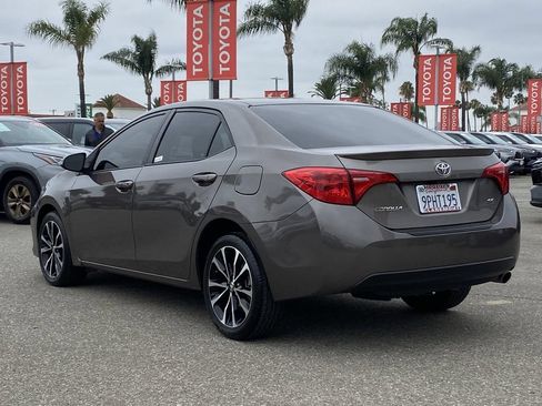 Used 2019 Toyota Corolla SE w/ Carpet Mat Package (TMS) FWD image 40