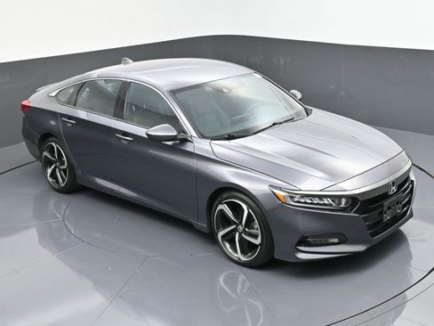 Used 2019 Honda Accord Sport image 39