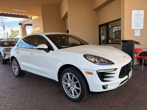 Used 2018 Porsche Macan image 1