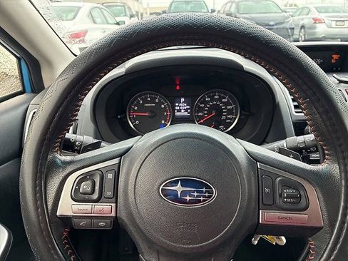 Used 2017 Subaru Crosstrek 2.0i Premium AWD/4WD image 26