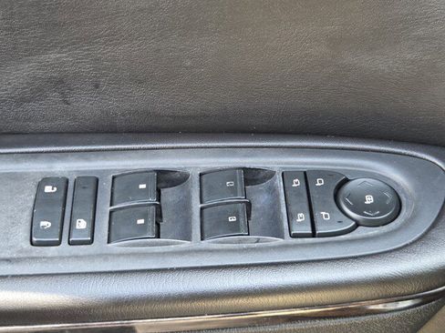 Used 2016 GMC Acadia Denali FWD image 15