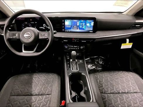 New 2026 Nissan Kicks SV w/ Cold Weather Package AWD/4WD image 6