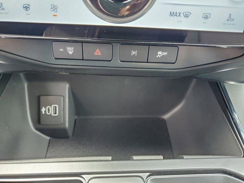 New 2025 Ford F150 Lightning Flash image 39