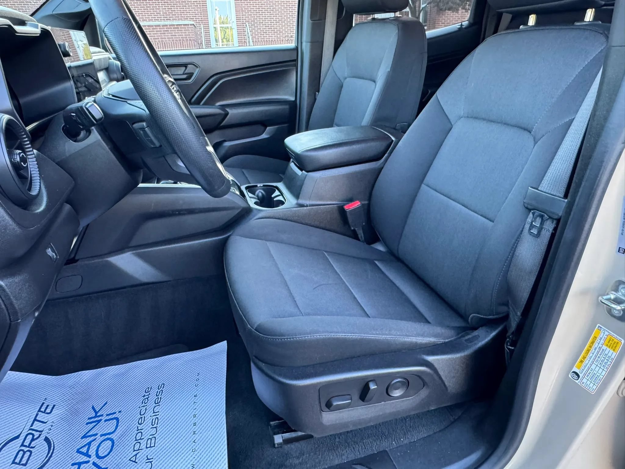 Used 2023 Chevrolet Colorado Trail Boss w/ Advanced Trailering Package AWD/4WD image 21