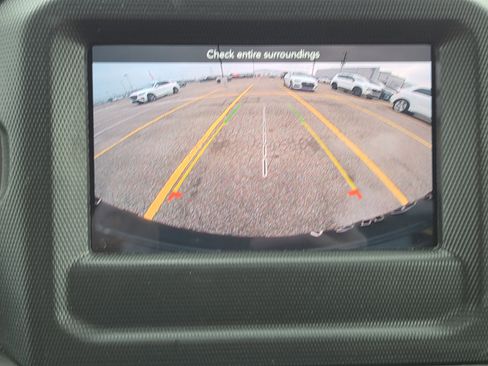 Used 2021 Jeep Wrangler Unlimited Sport image 13