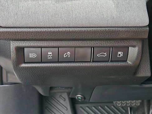 Used 2025 Toyota Camry LE w/ Convenience Package AWD/4WD image 12
