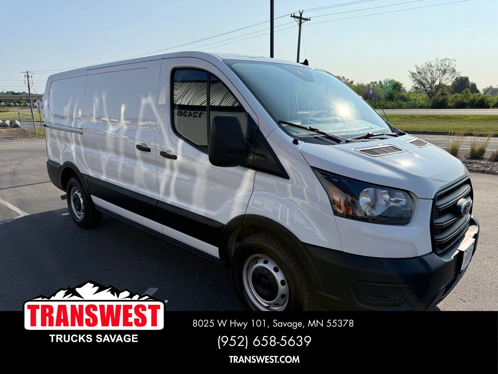 Used 2020 Ford Transit 150 Low Roof RWD image 18